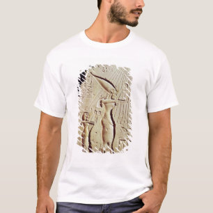 Camiseta Descrevendo Amenophis IV, Nefertiti e filha