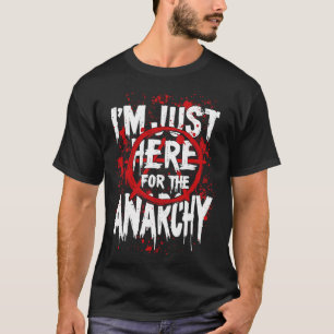 Camiseta Descrição do Estilo de Punk Rebelde com Declaração