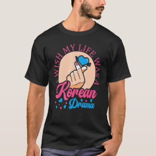 Camiseta Desejo a minha Roupa de cultura coreana