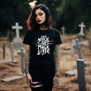 Camiseta Desenho de Amante de Magia e Artes das Trevas