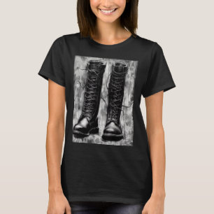 Camiseta Desenho de Botas Pretas de Cadarço de Motoqueiro D