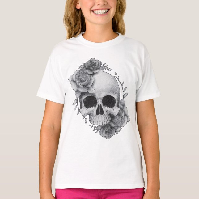 Camiseta Desenho de Caveira e Rosas (Frente)