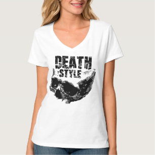 Camiseta Desenho de Caveira no Estilo Morte