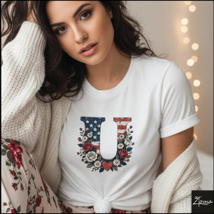 Camiseta Desenho de Coroa de Flor com Letra U Patriótica