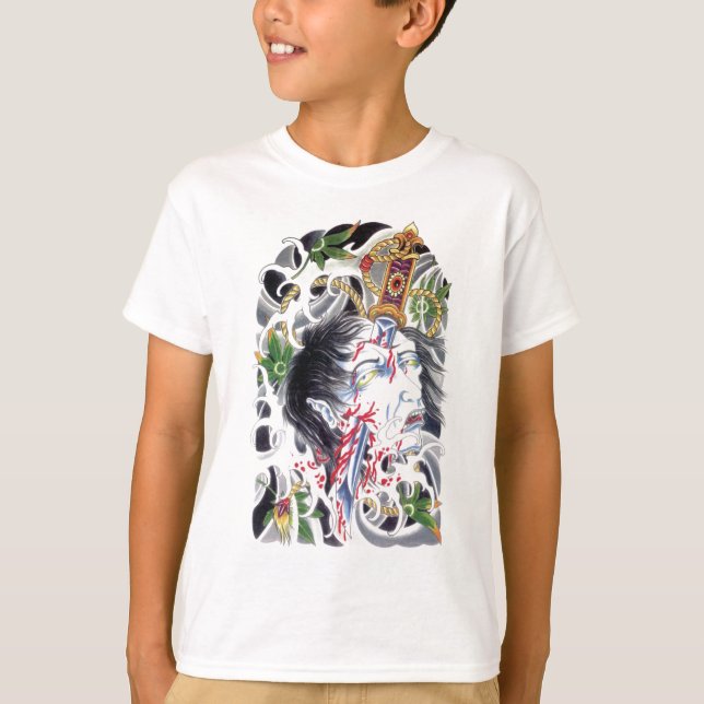 Camiseta Desenho de Espada Grotesca Japonesa (Frente)