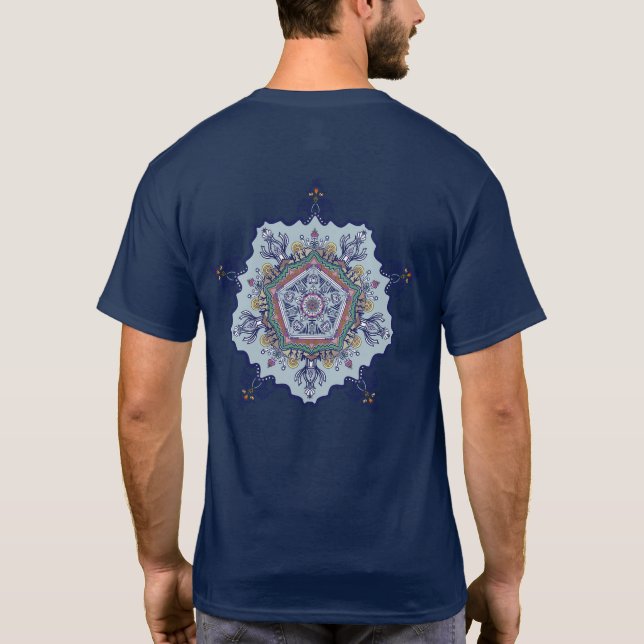 Camiseta Desenho de Mandala Azul (Verso)