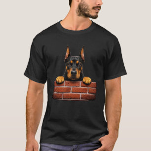 Camiseta Desenho de Parede de Tijolo de Cachorro Doberman E
