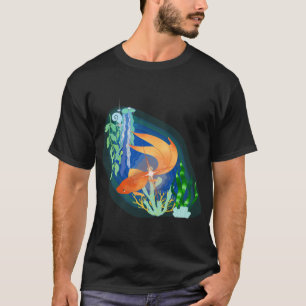 Camiseta Desenho de Peixe Koi Dourado com Grama do Mar