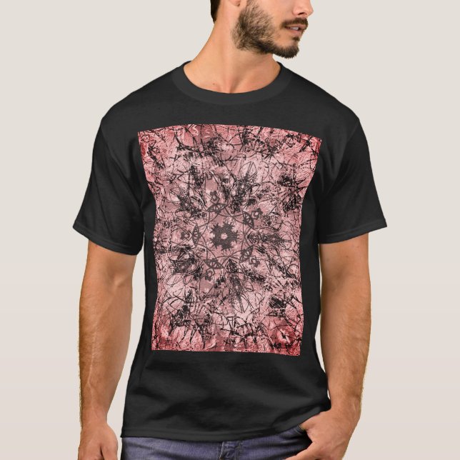 Camiseta Desenho Ornamental de Mandala com Textura em Rosa  (Frente)