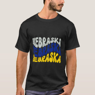 Camiseta Desenho Patriótico de Texto Ondulado de Nebraska