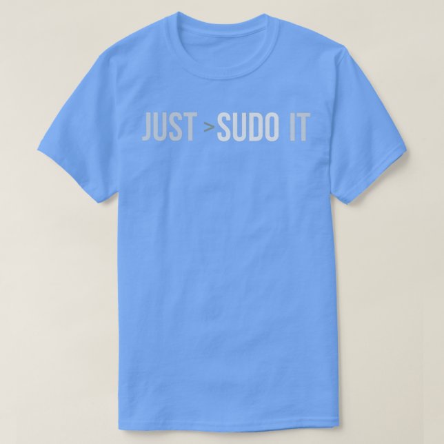 Camiseta Desenvolvedor Apenas Sudo (Frente do Design)
