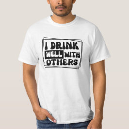 Camiseta Design Bebendo engraçado