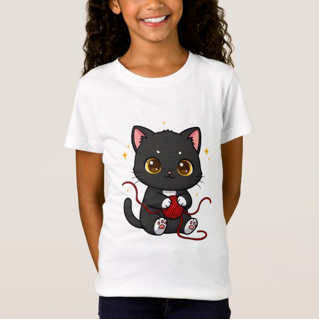 Camiseta Design Chibi de Gato Preto Divertido (Frente)