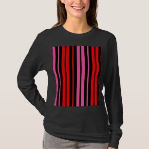 Camiseta Design Clássico de Listras Verticais Vermelhas e R