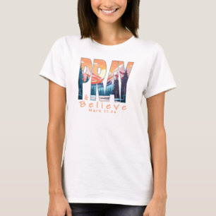 Camiseta Design Cristão Reza e Acredita