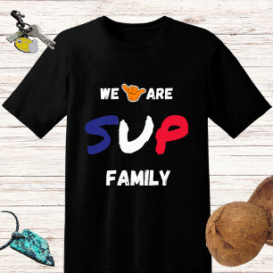 Camiseta DESIGN da família SUP com bandeira francesa e mão 