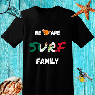 Camiseta design da família surf com a mão shaka e a bandeir
