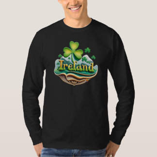 Camiseta Design da Irlanda com Shamrocks - Irlandês