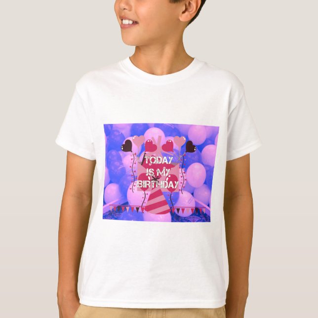 Camiseta Design de Aniversário Festivo: Hoje é meu Aniversá (Frente)