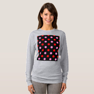 Camiseta Design de bolinhas vermelhas e rosas em preto