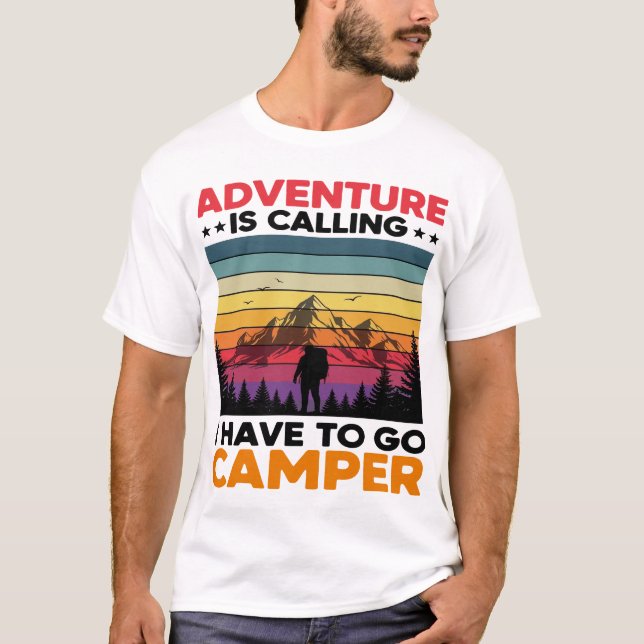 Camiseta Design de Campanha de Montanha Retro Adventure Cam (Frente)