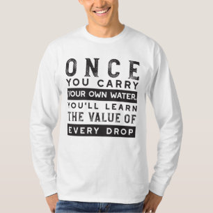 Camiseta Design de Citação de Sabedoria - Valor de Cada Lar
