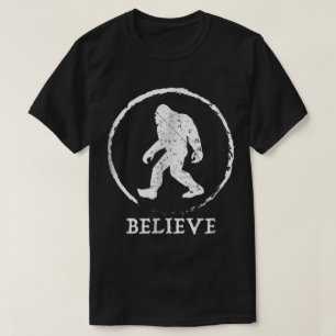 Camiseta Design de Criptídeo Bigfoot Acredite