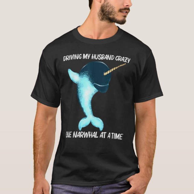 Camiseta Design de Cute Narwhale Para Mulheres Mamãe Ártico (Frente)