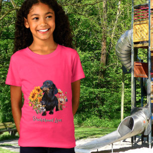 Camiseta Design de Dachshund Amor em Flores Silvestres