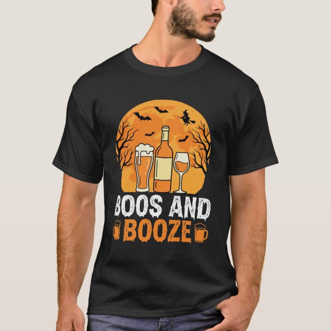 Camiseta Design de Festa de Bebida e Espantos de Halloween (Frente)