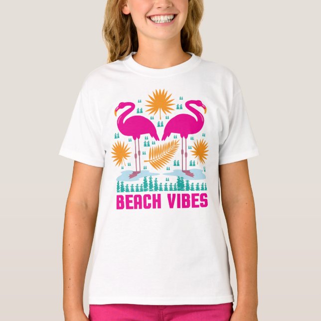 Camiseta Design de Flamingos Rosa Vibes de Praia (Frente)