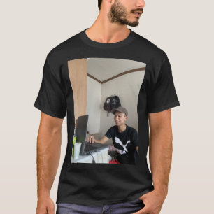 Camiseta design de foto é ruim e muito ruim, ok