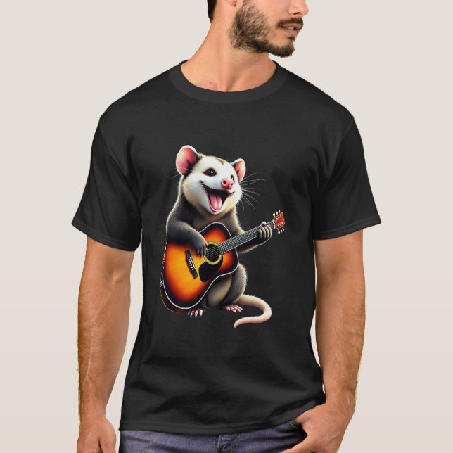 Camiseta Design de Gambá Engraçado Tocando Violão para Aman (Frente)