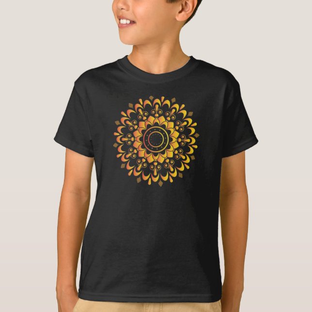 Camiseta Design de Mandala Único Dourado-95747 (Frente)