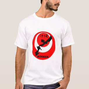 Camiseta Design de Mapa e Sinalizador de Okinawa