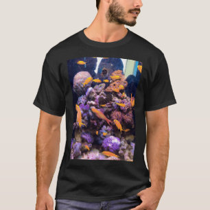 Camiseta Design de Metal Peixe Dourado