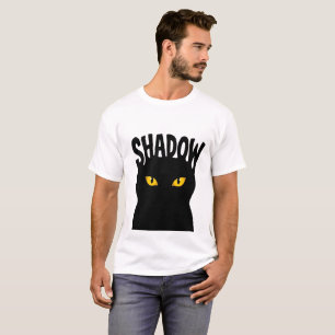 Camiseta Design de Olhos de Gato Preto Misteriosos