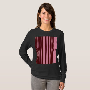 Camiseta Design de padrão de listras rosa e burgundy