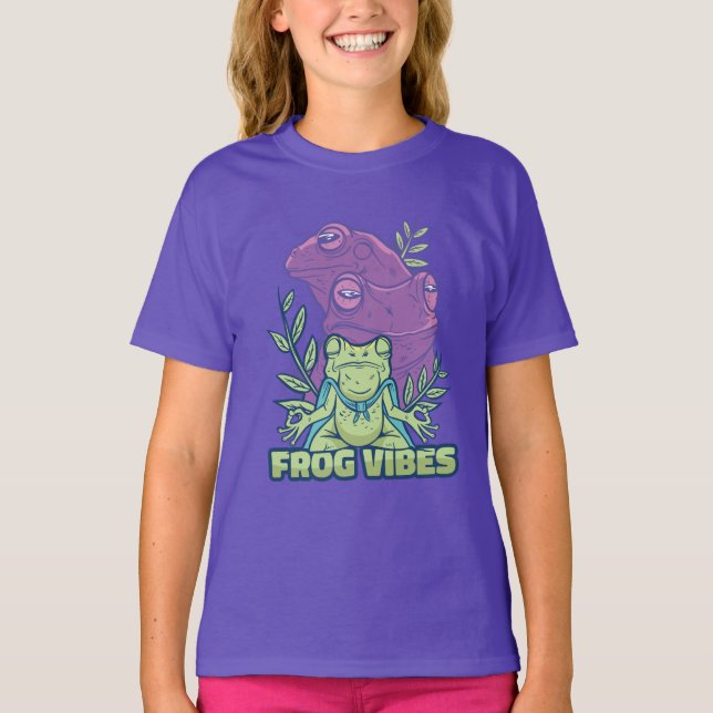 Camiseta Design de Rã Meditando em Yoga (Frente)