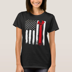 Camiseta Design de reparo mecânico do carro na parte trasei