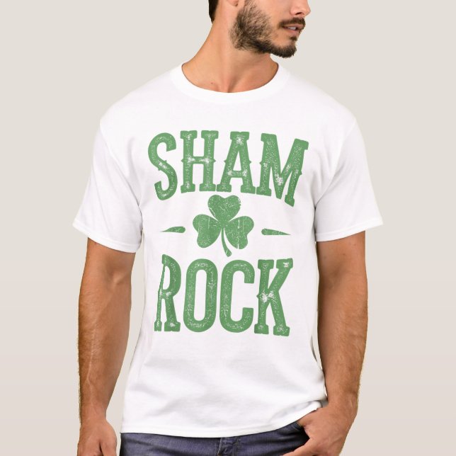 Camiseta Design de Shamrock para Ruas. Dia de Patrick (Frente)
