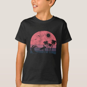 Camiseta design de surf retrô silhueta de surfista