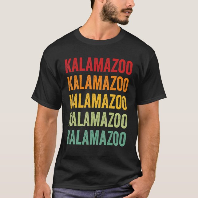 Camiseta Design de texto Arco-Íris do Condado de Kalamazoo (Frente)