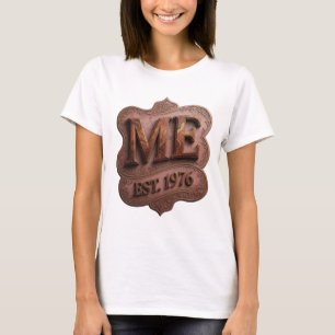 Camiseta Design de texto Sharp Gold ME EST 1976