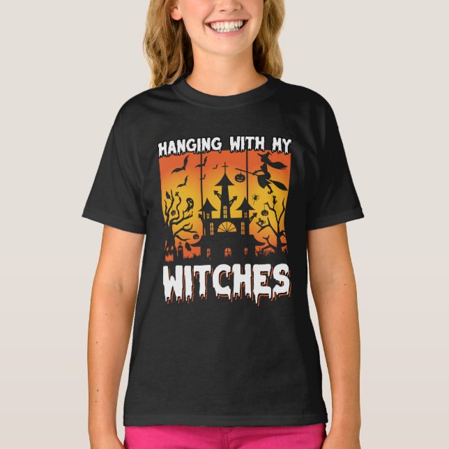 Camiseta Design do Assustador do Halloween com morcego de b (Frente)