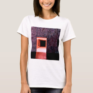 Camiseta Design do Minimalismo Futurístico - Arte Limpa e S