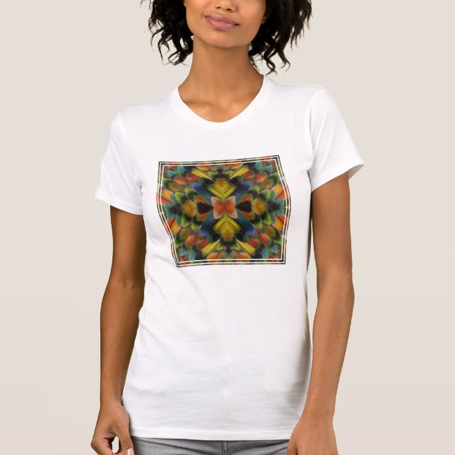 Camiseta Design Fractal das Penas do Lovebird (Frente)