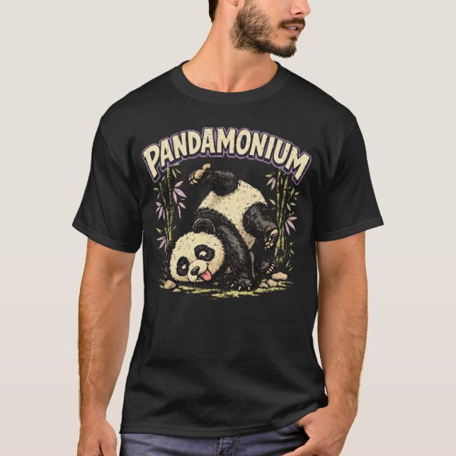 Camiseta design “Pandamonium” Panda divertido  (Frente)