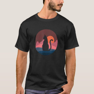 Camiseta Design Silhueta de Gato Preto no Nascer do Sol da