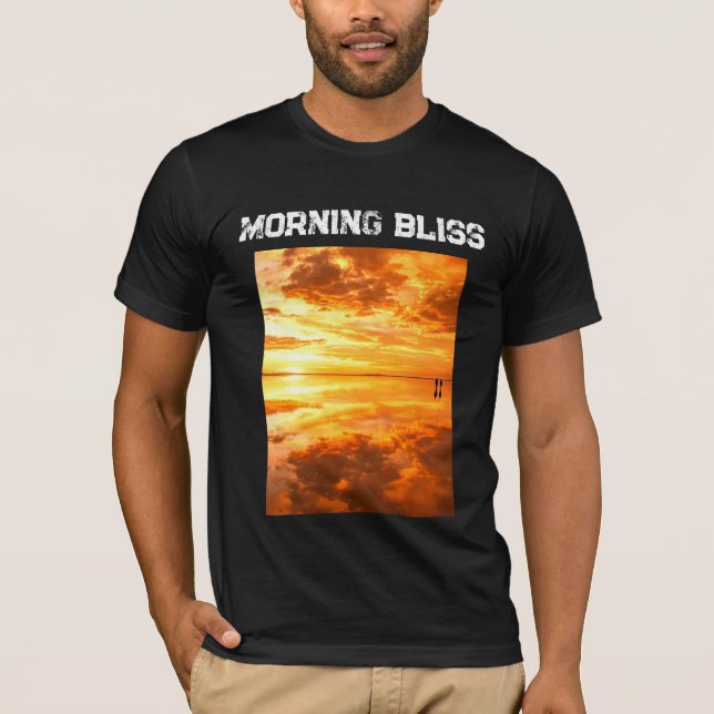 Camiseta Design Sol Nascente Felicidade Matinal (Frente)